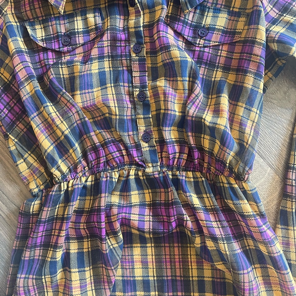 Sheer top - Picture 3 of 4